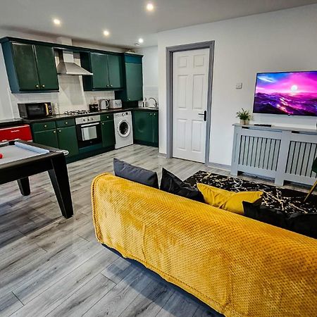 Modern City Centre Apartment เบลฟาสต์ ภายนอก รูปภาพ
